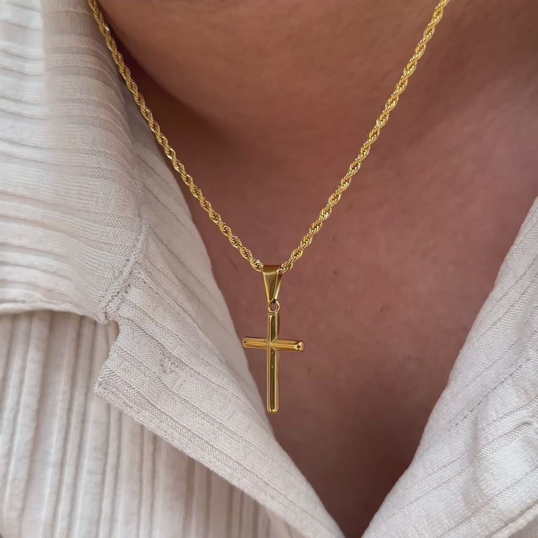 GOLD CROSS PENDANT NECKLACE